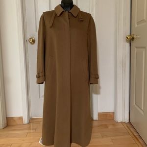 Burberry Women's Wool Coat size 10 / 12